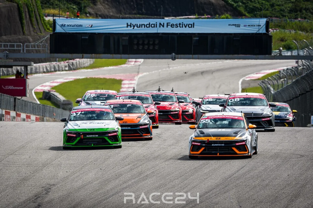 [포토] N1 Race 4 결승, 충돌과 세이프티카, 긴장감 속에 막 내린 N1 결승